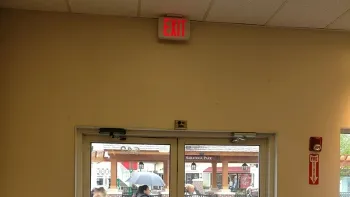 Restaurant Emergency Lighting & Sign